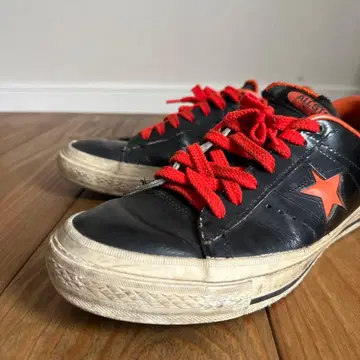 컨버스 원스타 블랙/오렌지 스니커즈