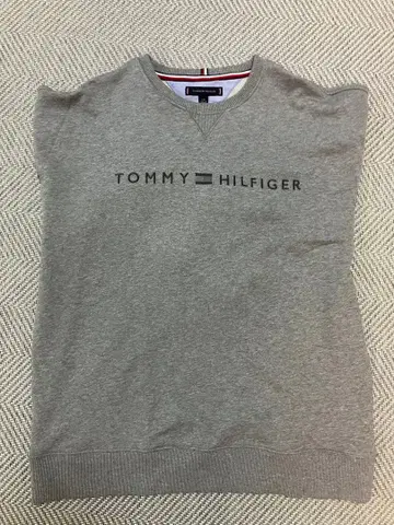 미사용품! TOMMY HILFIGER 그레이 트레이닝복 L 사이즈