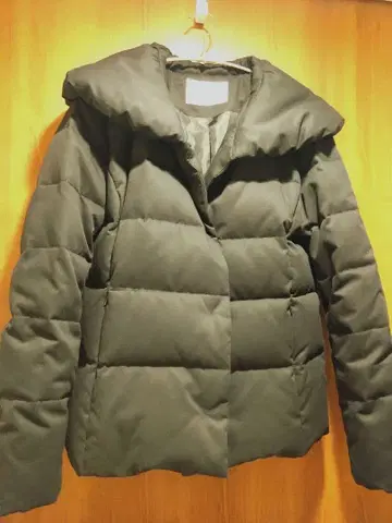 [ 새상품급 새상품급 ] 이네드 숏 다운 블랙