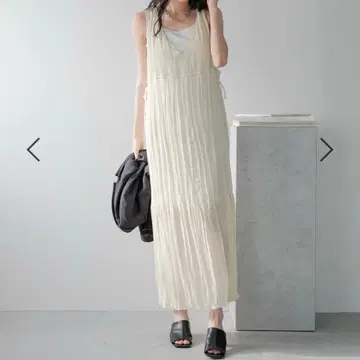 크링클 리본 슬리브리스 원피스 아이보리