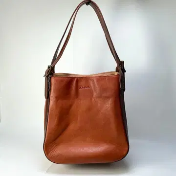 Dakota 마젠타 핸드백 포켓 브라운 숄더백