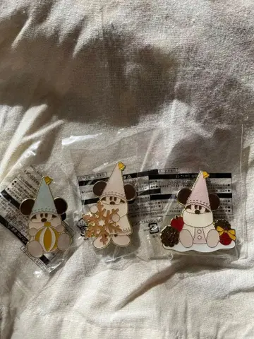 곰 캐릭터 핀 배지 3개 세트