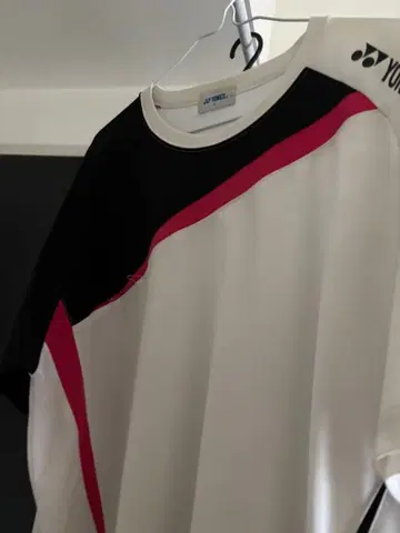 YONEX 스포츠 T셔츠 화이트/블랙/핑크