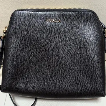 FURLA 블랙 숄더백