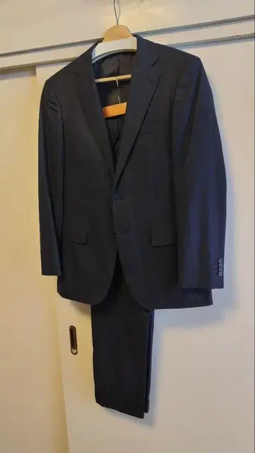 유나이티드 애로우즈 그린라벨 구아벨로 수트 다크 네이비 체크