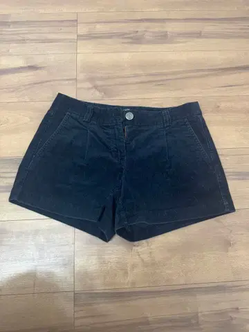 J.Crew 네이비 코듀로이 숏팬츠