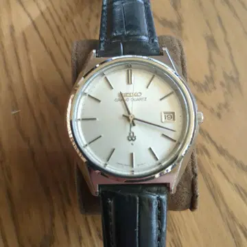 그랜드 쿼츠 실버