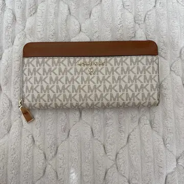 새상품급 MICHAEL KORS MK 로고 장지갑