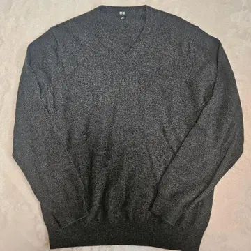 UNIQLO 다크 그레이 캐시미어 100% V넥 스웨터 XL