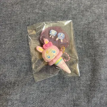 mezzo piano x 산리오 캐릭터즈 시크릿 참