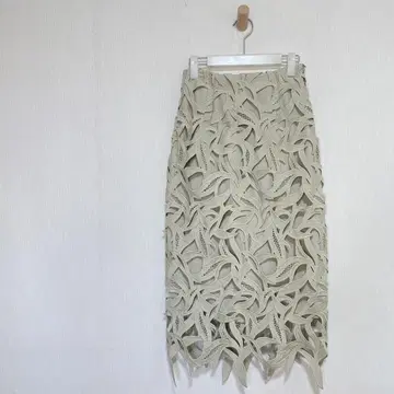 셀포드 그린 옐로우 그린 레이스 스커트 타이트