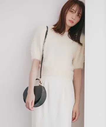 Coco deal 반팔 페더 니트