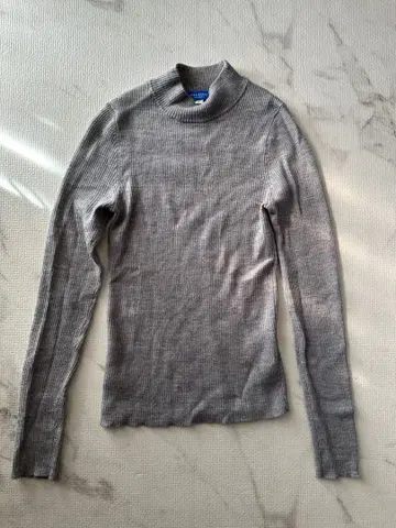 BLUE LABEL CRESTBRIDGE 그레이 터틀넥 38