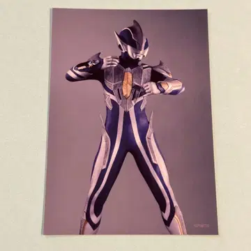 헌터 나이트 츠루기 히카리 브로마이드 울트라맨 메비우스