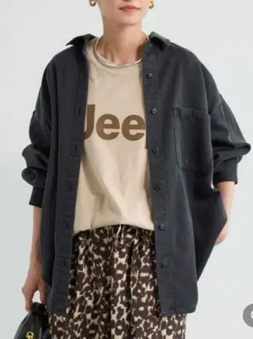 BARNYARDSTORM 바이야드스톰 루즈 실루엣 데님 셔츠