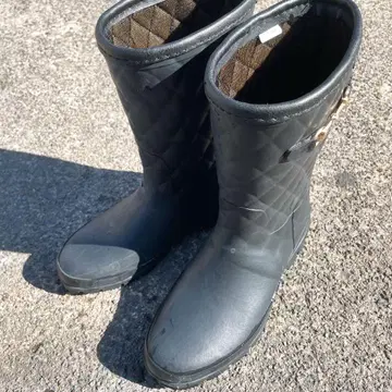 MONTARRE 블랙 퀼팅 장화