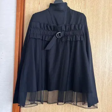 누아르 케이 니노미야 튤 블라우스