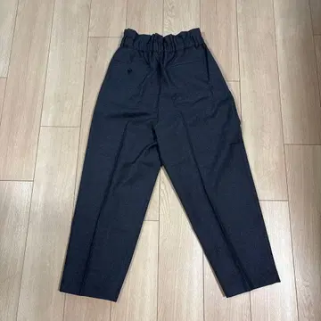 르 글라지크 울 이지 팬츠 그레이 36