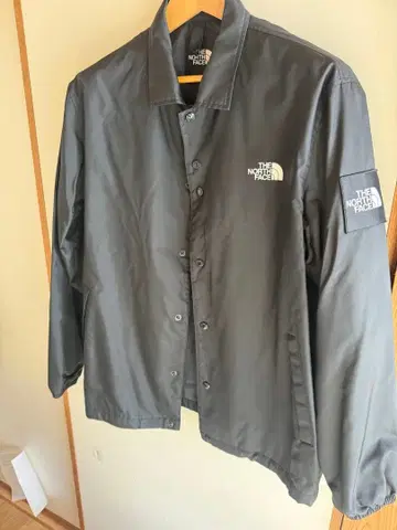 THE NORTH FACE 블랙 나일론 자켓