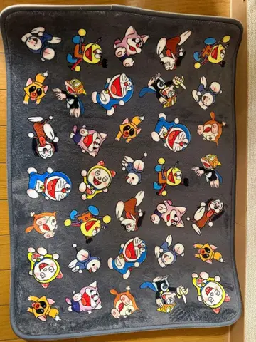 도라에몽 니코앤드 콜라보 90주년 기념 플로어 매트