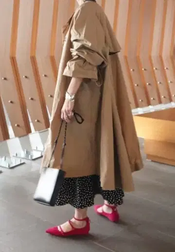 machatt 마차트 노카라 플레어 코트