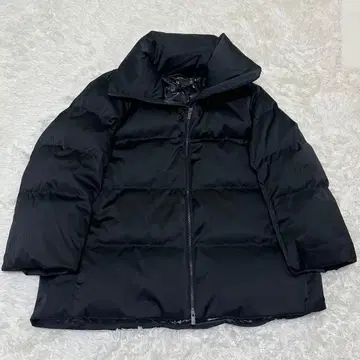 컨디션 최상 유니클로+J 다운 볼륨 자켓 빅 사이즈 블랙