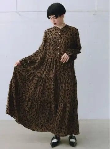 새상품급 manana suerte 레오파드 무늬 긴팔 원피스 티어드