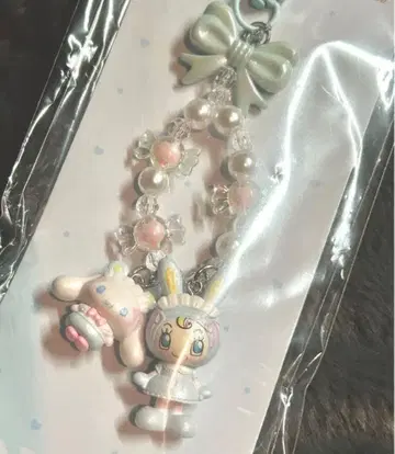 메조피아노 x 산리오 키링 블루베리에 시나몬