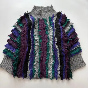 새상품급 언리드 멀티 컬러 루프 니트 스웨터 정가 46,000원