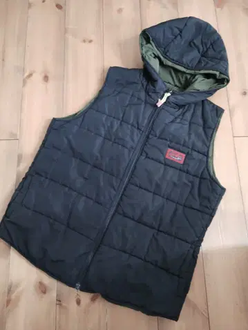 칼 헬무트 충전솜 리버서블 베스트 클리닝 완료