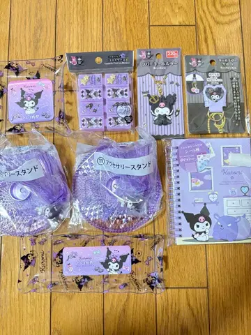 새상품 산리오 쿠로미 제일복권 씰북 묶음 판매