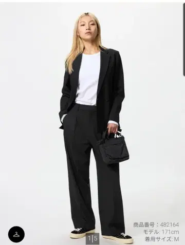 [새상품] UNIQLO 와이드 팬츠 블랙