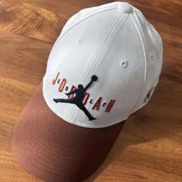 조던 x 이스트사이드골프 골프 캡 화이트