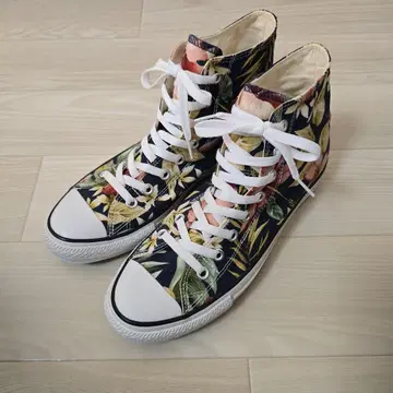 CONVERSE ALL STAR 꽃무늬 하이컷 스니커즈