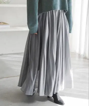 새상품 A part by 아파트바이 시어 볼륨 스커트