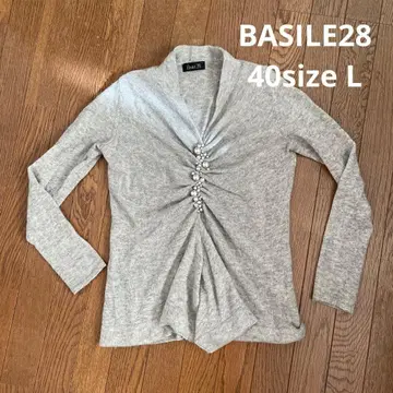 [하자품] BASILE28 그레이 울 펄 장식 긴팔 니트 스웨터