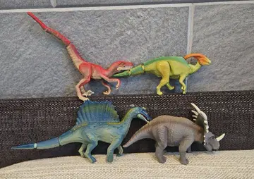 아니아 공룡 피규어 4체 세트
