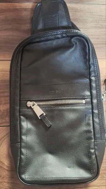 CK 캘빈 클라인 IKETEI 레지스타 원 숄더백