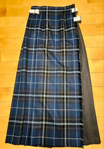 스픽앤스팬 오닐 플리츠 롱 스커트