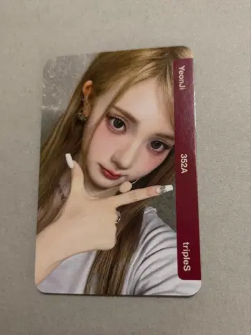 tripleS 요지 aa352