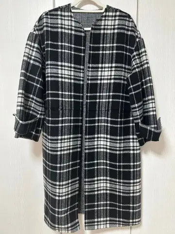 Mila Owen 체크 코트