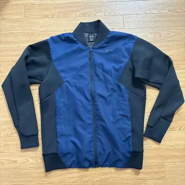 Oakley 네이비 블랙 자켓