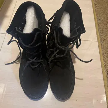 블랙 프린지 스웨이드 부츠