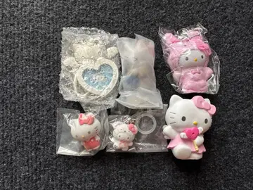 산리오 헬로키티 굿즈 6점 묶음 판매