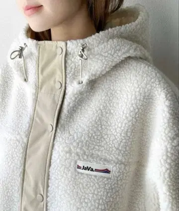 스탠드 후드 보아 아우터 JV1240016