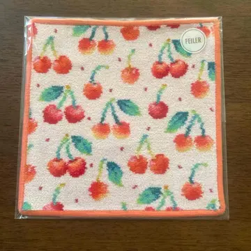 WEB 한정판 완판템 페이러 손수건 체리 도트 새상품