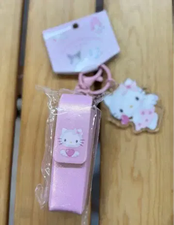 산리오 헬로키티 립 케이스 참 엔젤