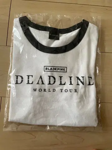 BLACKPINK DEADLINE WORLD TOUR 티셔츠