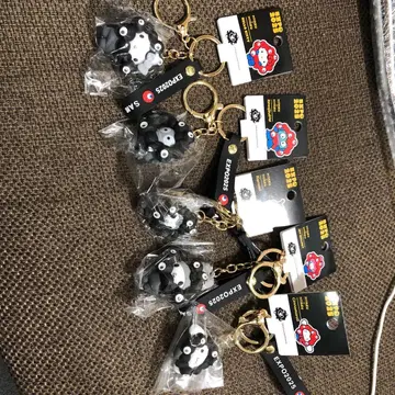 [ 5개 세트 ] 만박 한정판 산리오 블랙 미야쿠미야쿠  키링