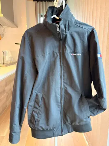 타미힐피거 나일론 자켓 S 사이즈